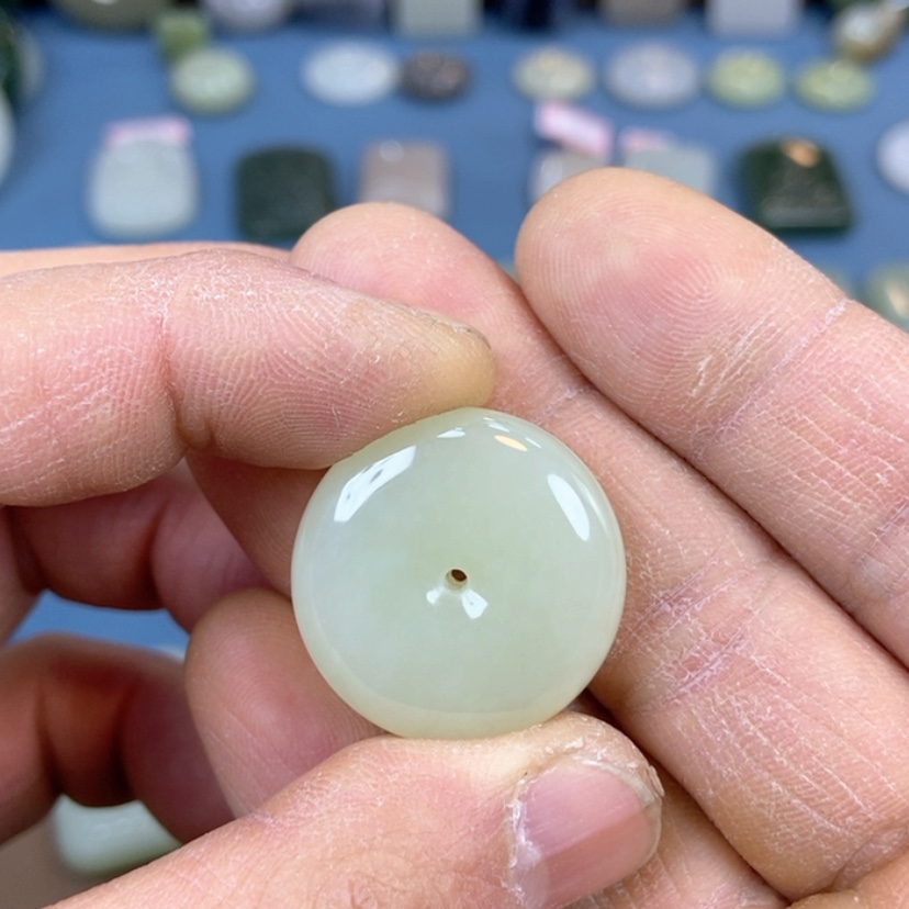 【闪购商品】和田玉其他，且末26-28未镶嵌