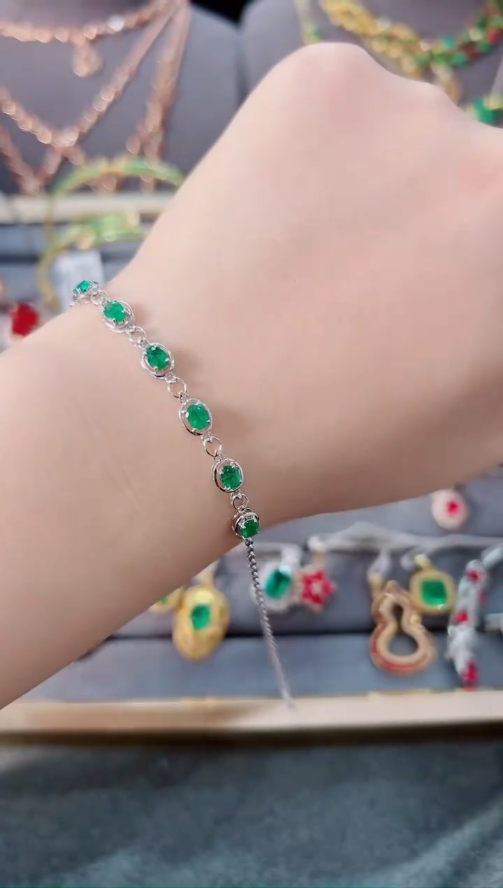 【闪购商品】祖母绿手链18K金镶嵌·