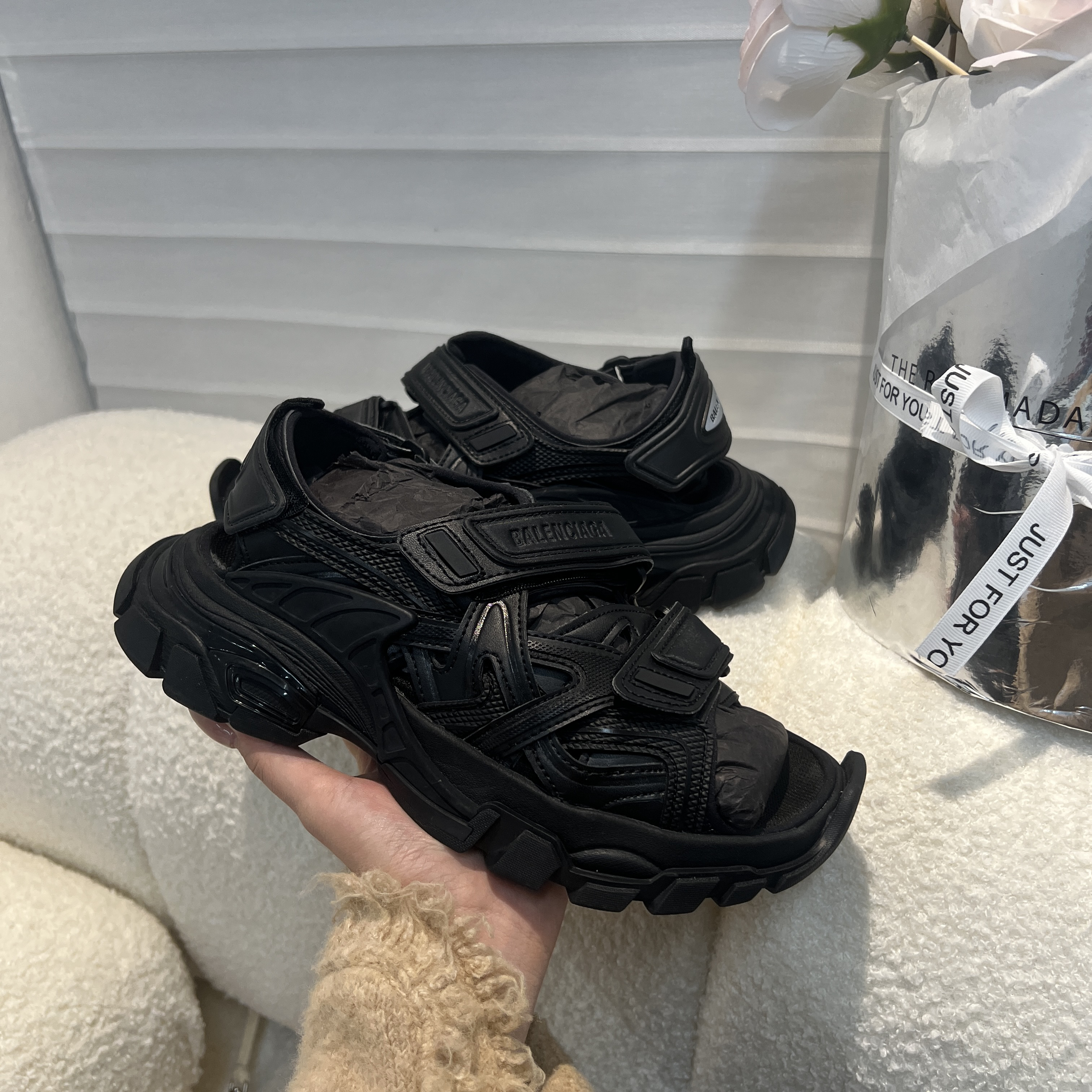 准新/巴黎世家/BALENCIAGA/Track2.0休闲沙滩凉鞋/37码/公价5.5k