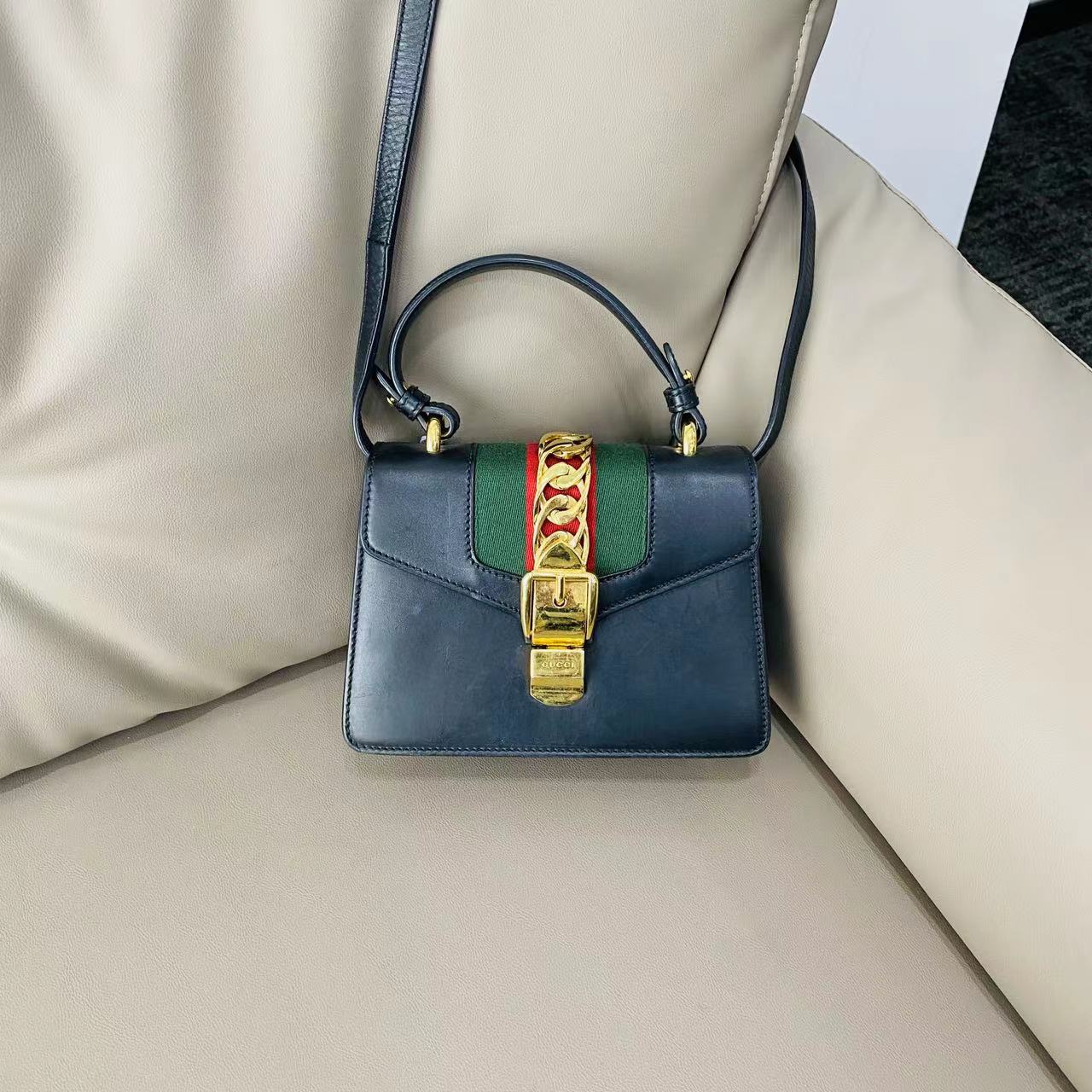 95新 GUCCI/古驰 大有/塞尔维亚斜挎包/HZ0127