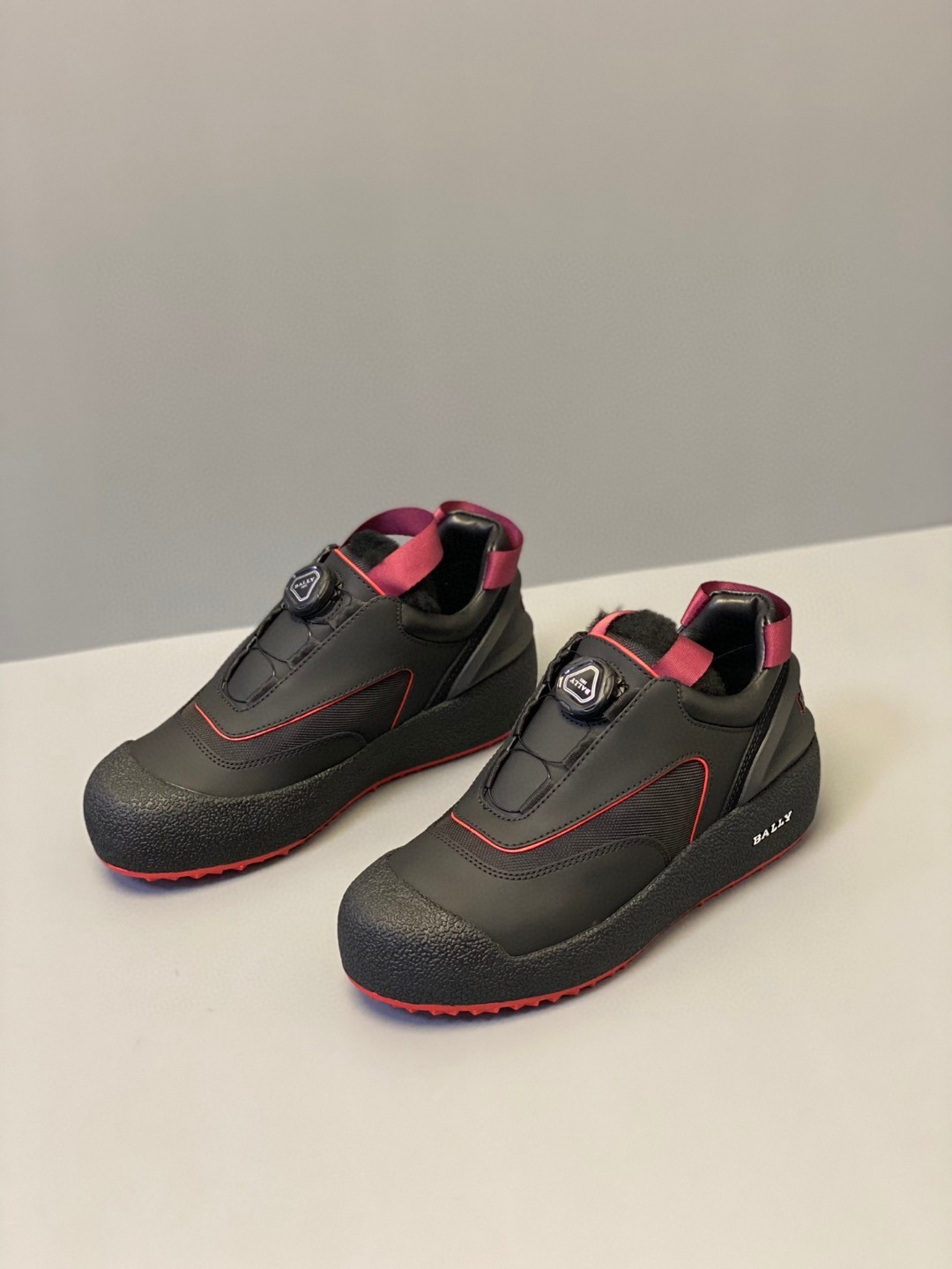 特价捡漏bally/巴利女款冬季防水舒适时尚百搭保暖雪地靴女鞋