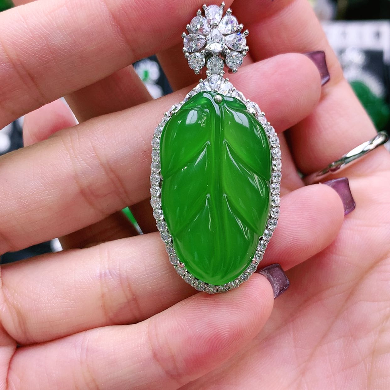 【闪购商品】玛瑙/玉髓吊坠银S925镶嵌