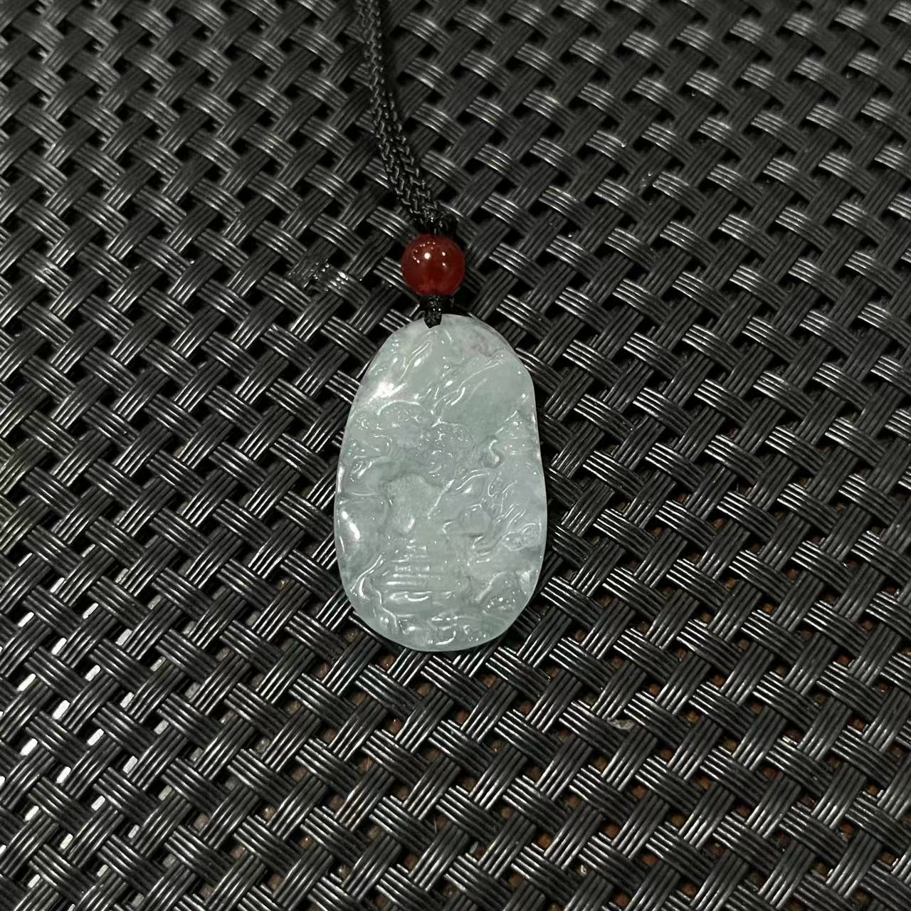 翡翠山水吊坠（颜色略有微差多样性发货）-16983