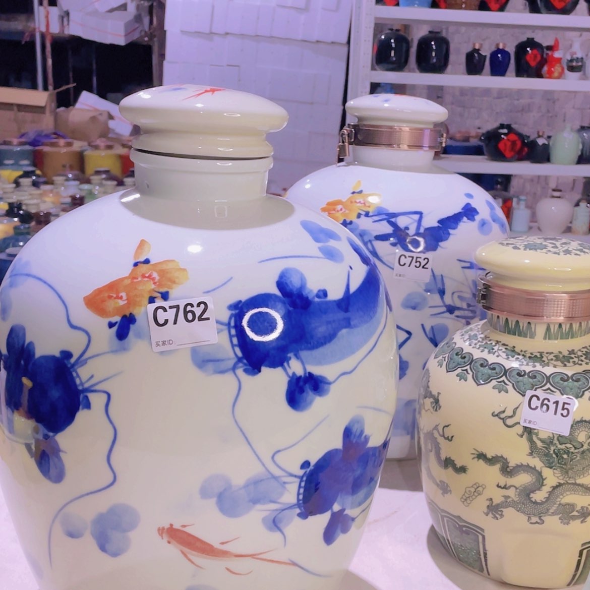 【闪购商品】陶瓷缸尼****哥762带304不锈钢龙头