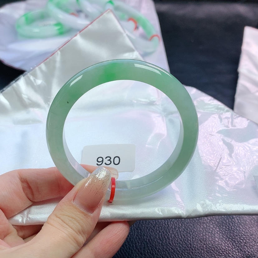 【闪购商品】翡翠手镯未镶嵌
