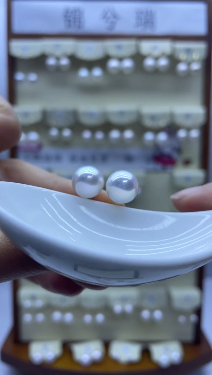 【闪购商品】淡水珍珠耳饰18K金镶嵌素钉