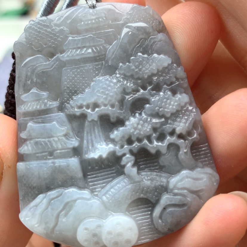 【闪购商品】翡翠颈饰未镶嵌