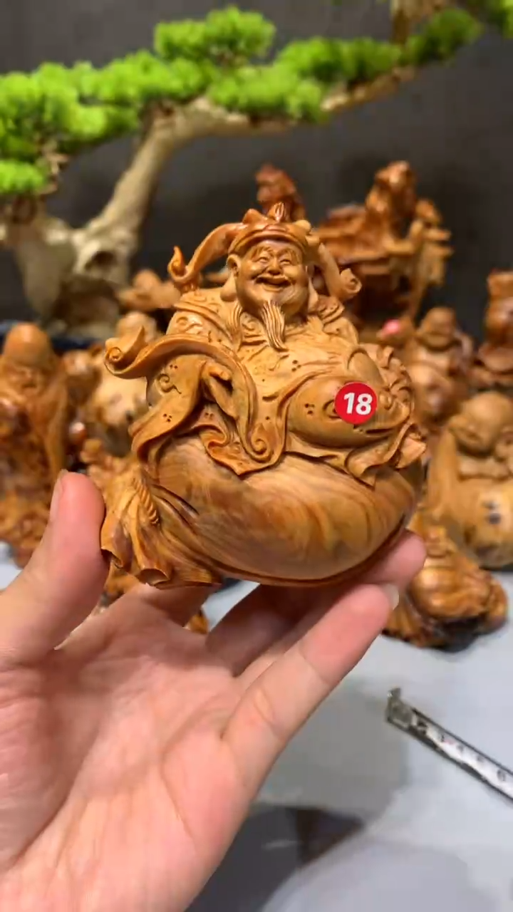 【闪购商品】崖柏财神