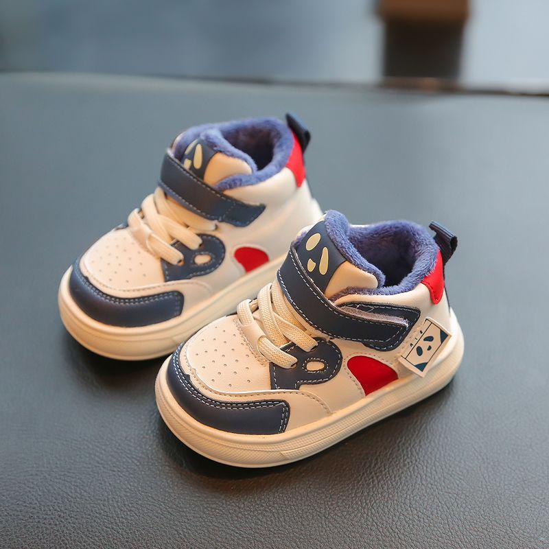 宝宝学步鞋冬季2023一岁半软底婴儿鞋女小童加绒棉鞋高帮男童鞋子