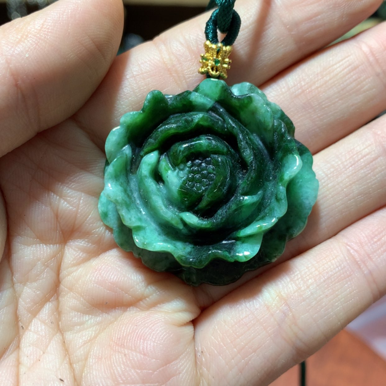 【闪购商品】翡翠颈饰未镶嵌