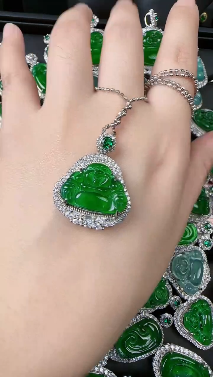【闪购商品】翡翠吊坠(不含链)银S925镶嵌佛公