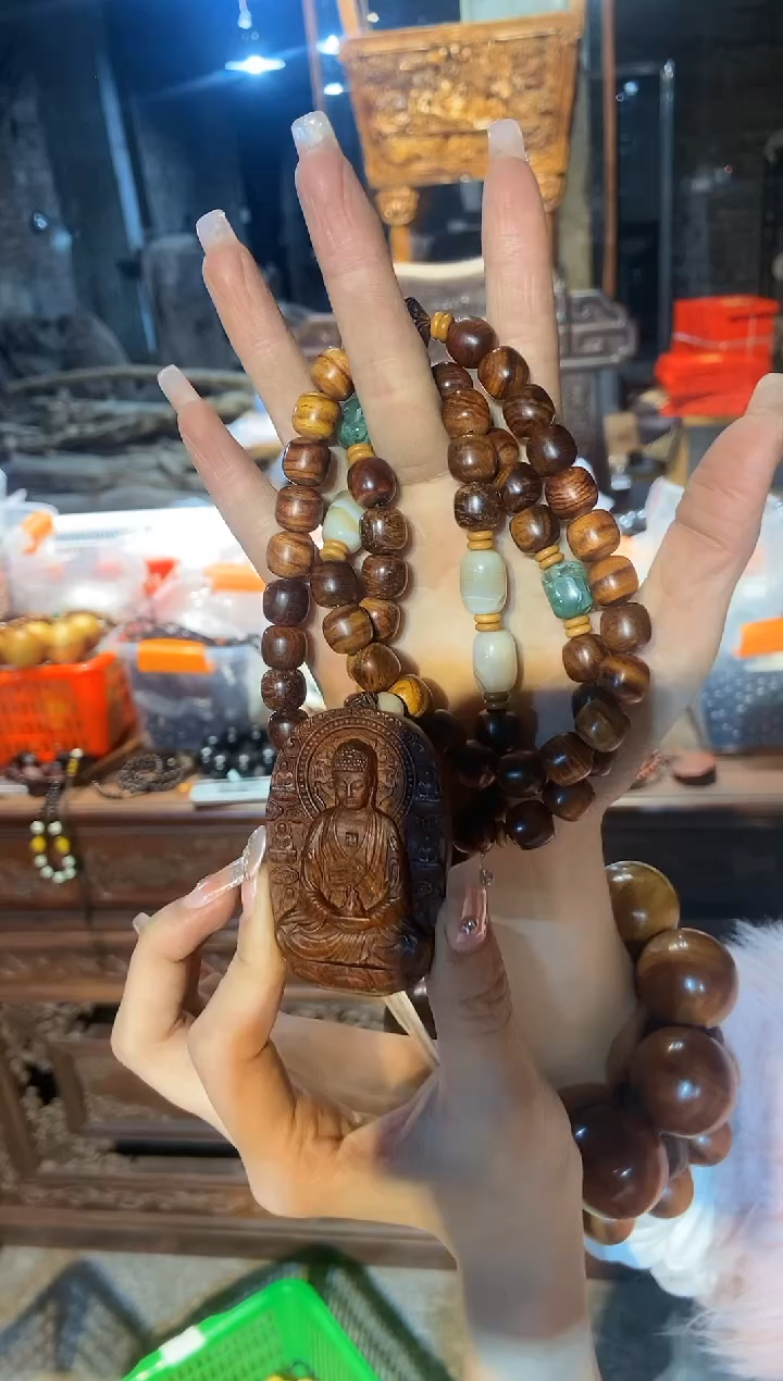 【闪购商品】海南黄花梨1,0