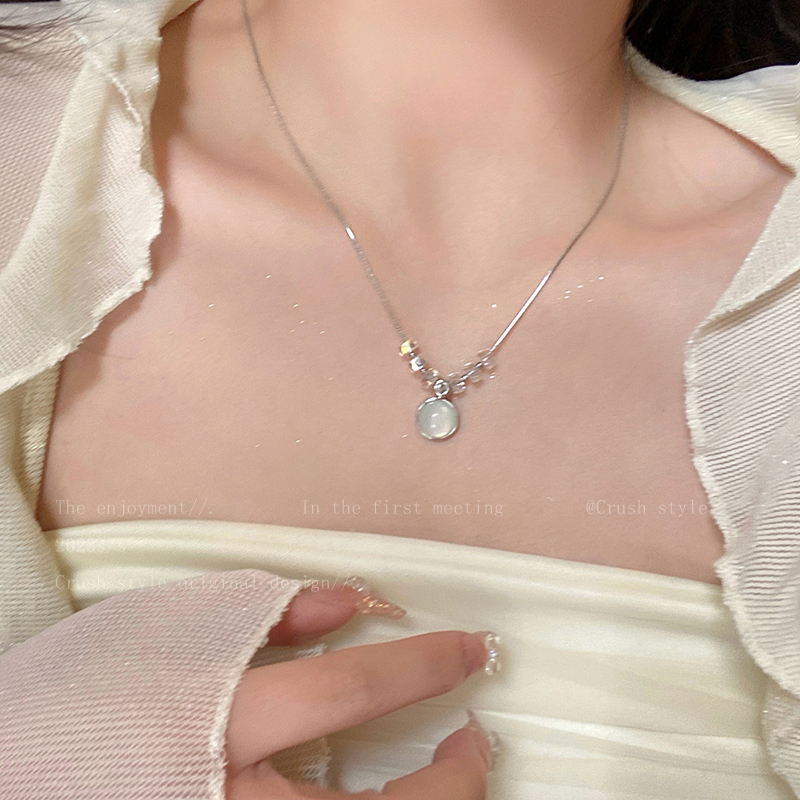 月光石串珠吊坠项链女款夏轻奢设计感小众高级