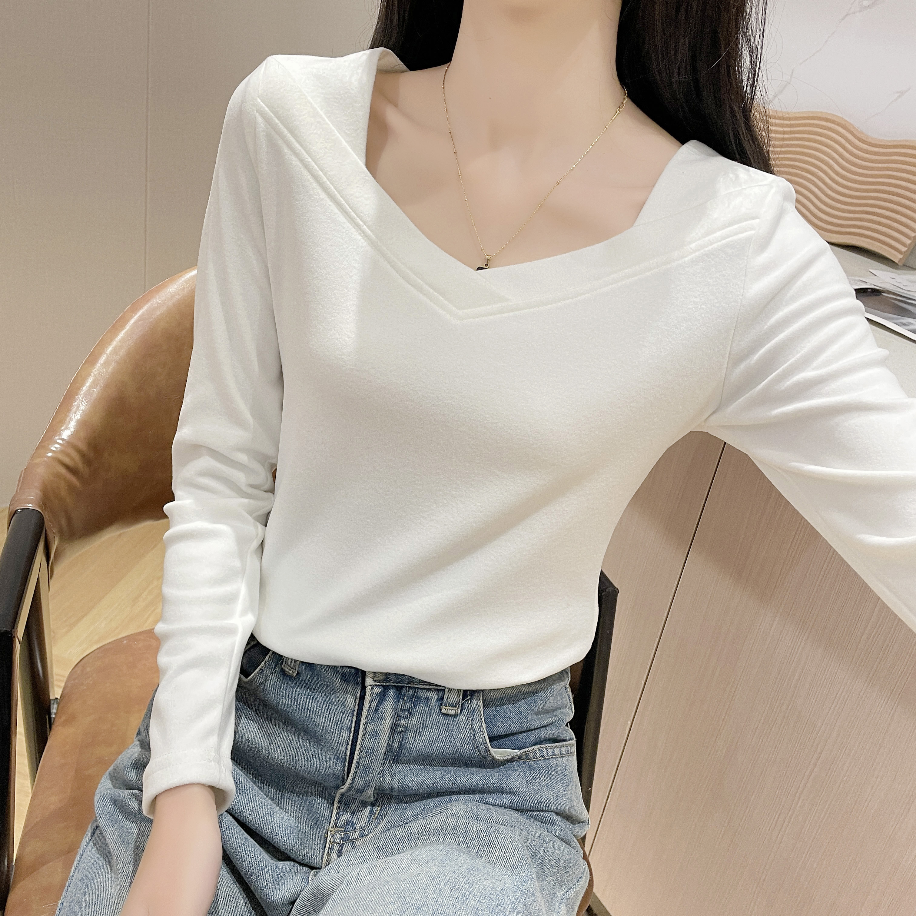 德绒秋冬季长袖t恤女内搭V领打底衫韩版双面磨毛绒纯色百搭上衣服