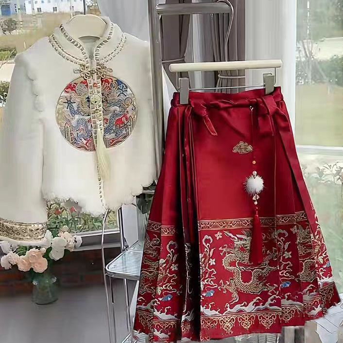 汉服冬款马面裙新款古风古装年服女孩童装秋冬加厚国风儿童拜年服