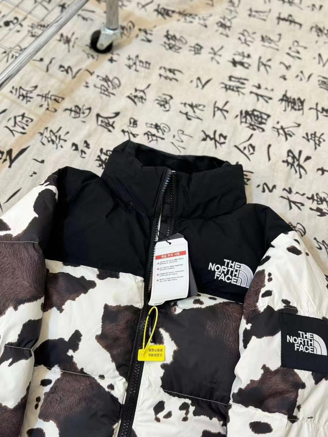 冬季男女同款超级保暖羽绒服轻薄款中款羽绒服