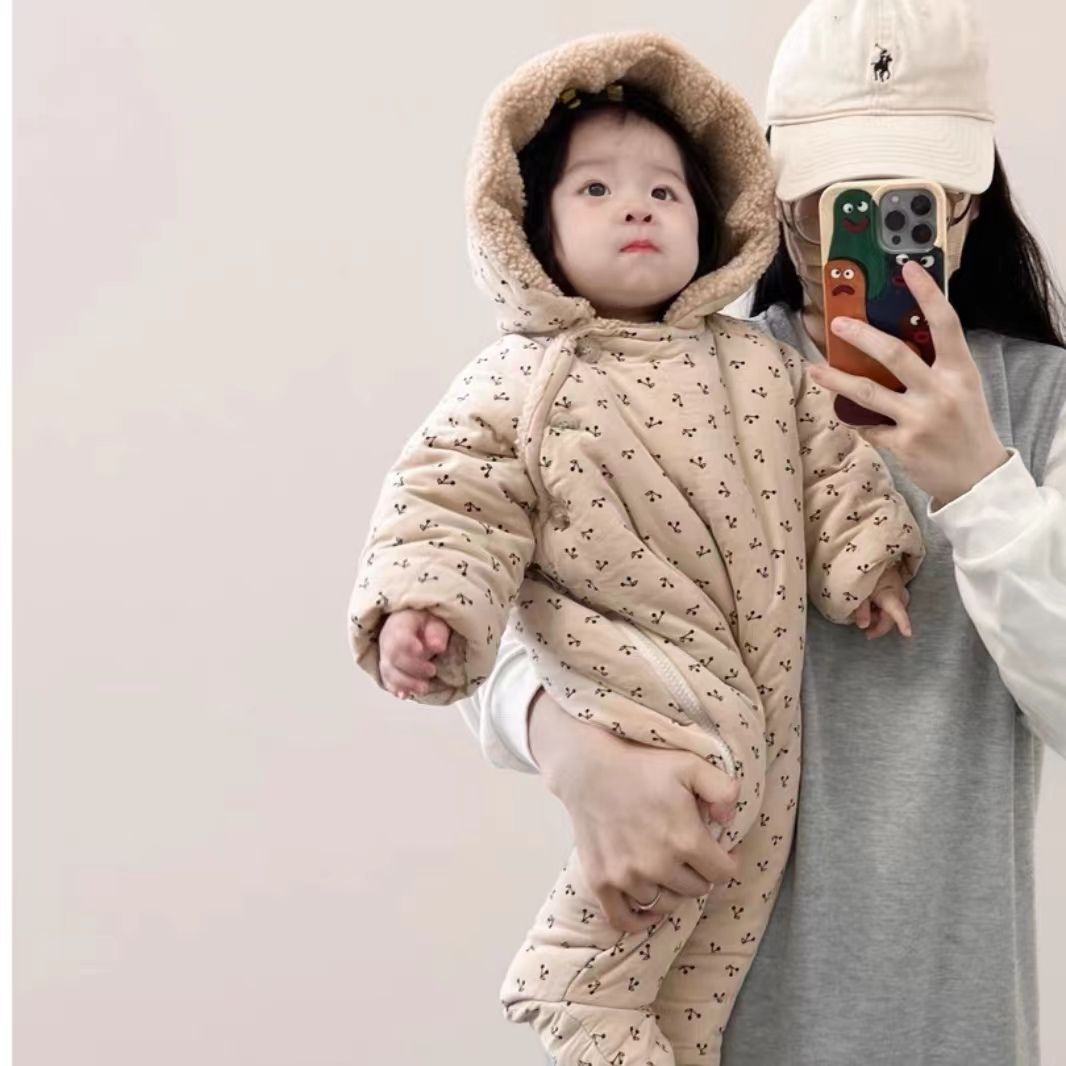 婴儿冬装连体衣加厚保暖棉服女宝宝冬季羊羔绒爬服加厚外出男儿童