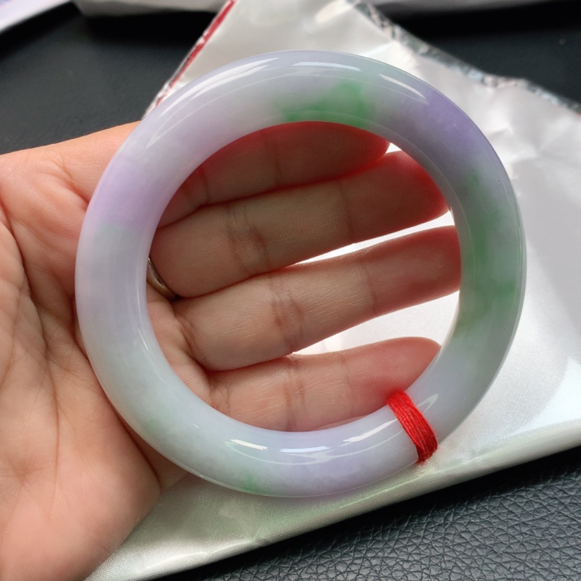 【闪购商品】翡翠手镯未镶嵌巴****塔