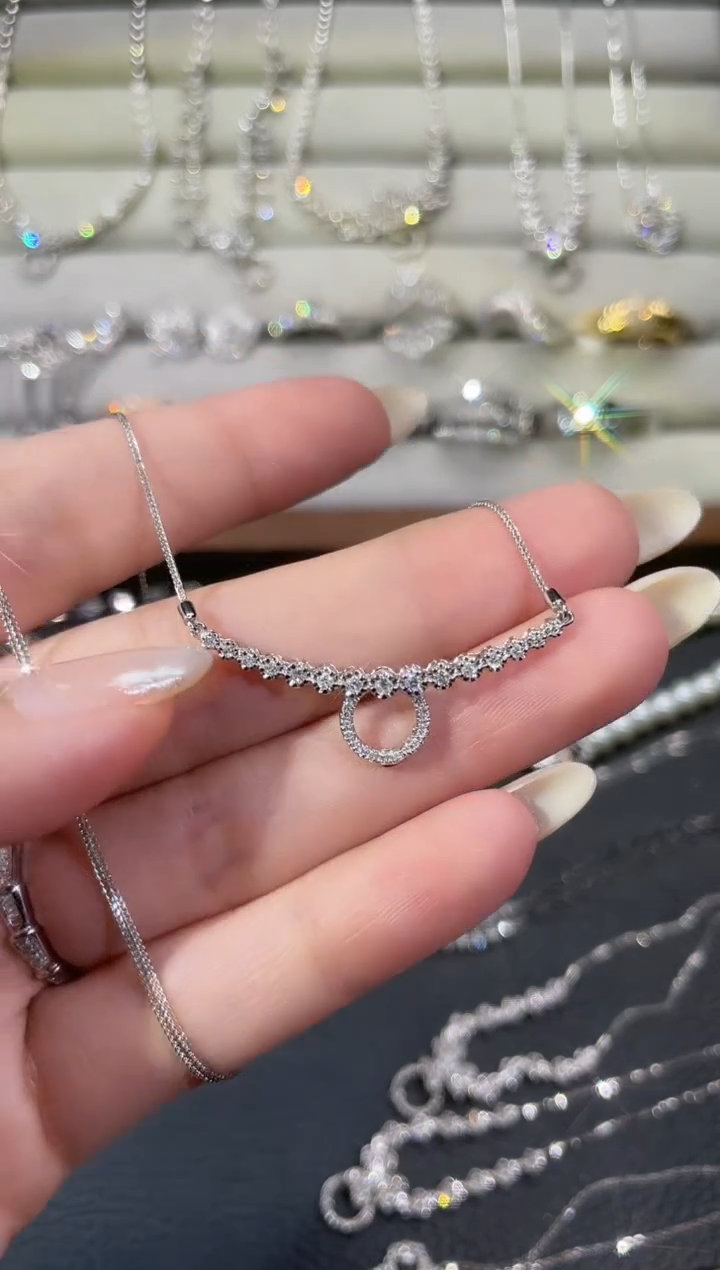 【闪购商品】钻石套链18K金镶嵌i22-30多样性发出一件