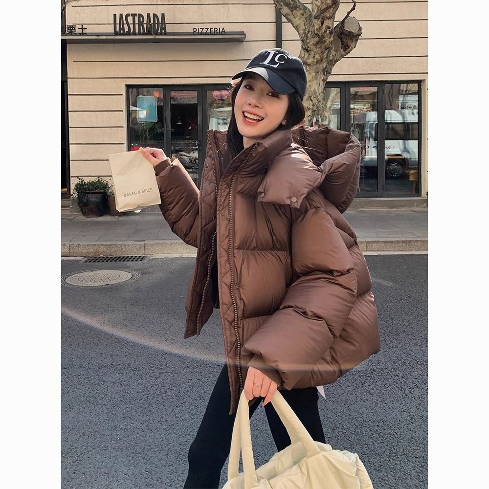羽绒服女短款2023年新款90白鸭绒美拉德超轻加厚小个子网红冬外套