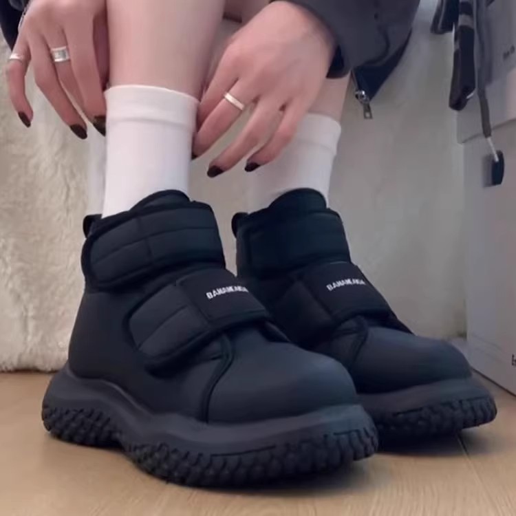 高帮大头面包棉鞋子女2023年秋冬季新款魔术贴厚底加绒时尚雪地靴