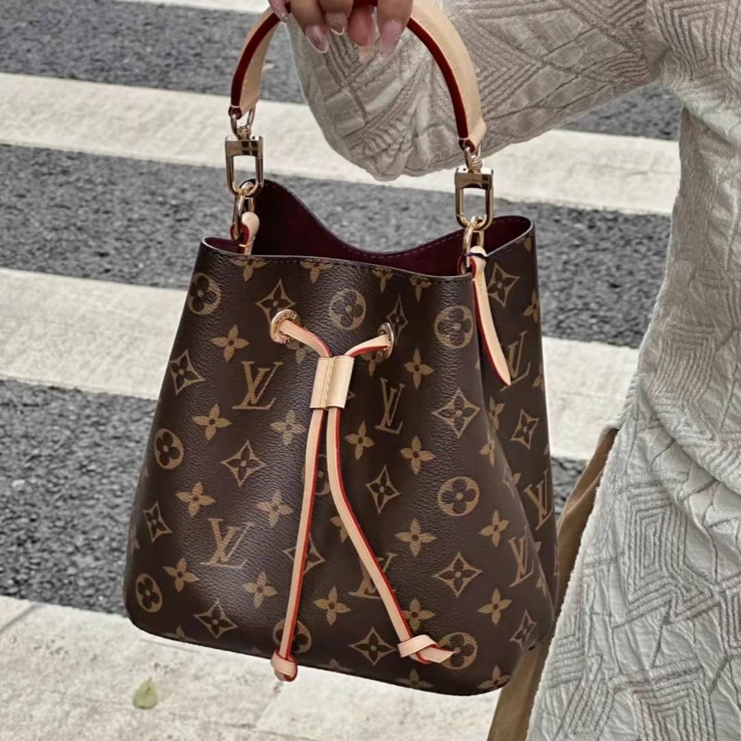 全新未使用LouisVuitton/路易威登LV 新款小水桶韩国票_二手商品- 大咖星选