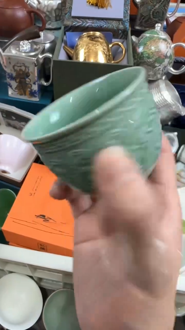 【闪购商品】陶瓷杯绿色风水钢背