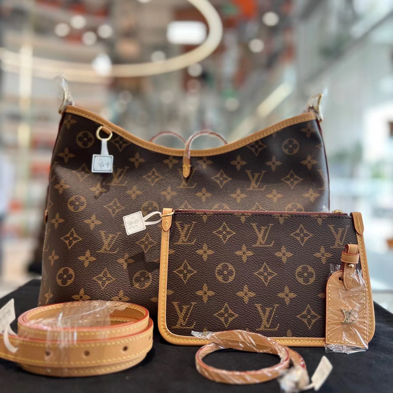 全新未使用LouisVuitton/路易威登Lv Carry 蝴蝶陈辰奢选_二手商品- 大