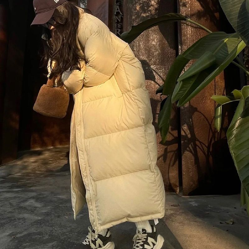 长款羽绒服女2023年冬季新款超长过膝加厚白鸭绒宽松外套