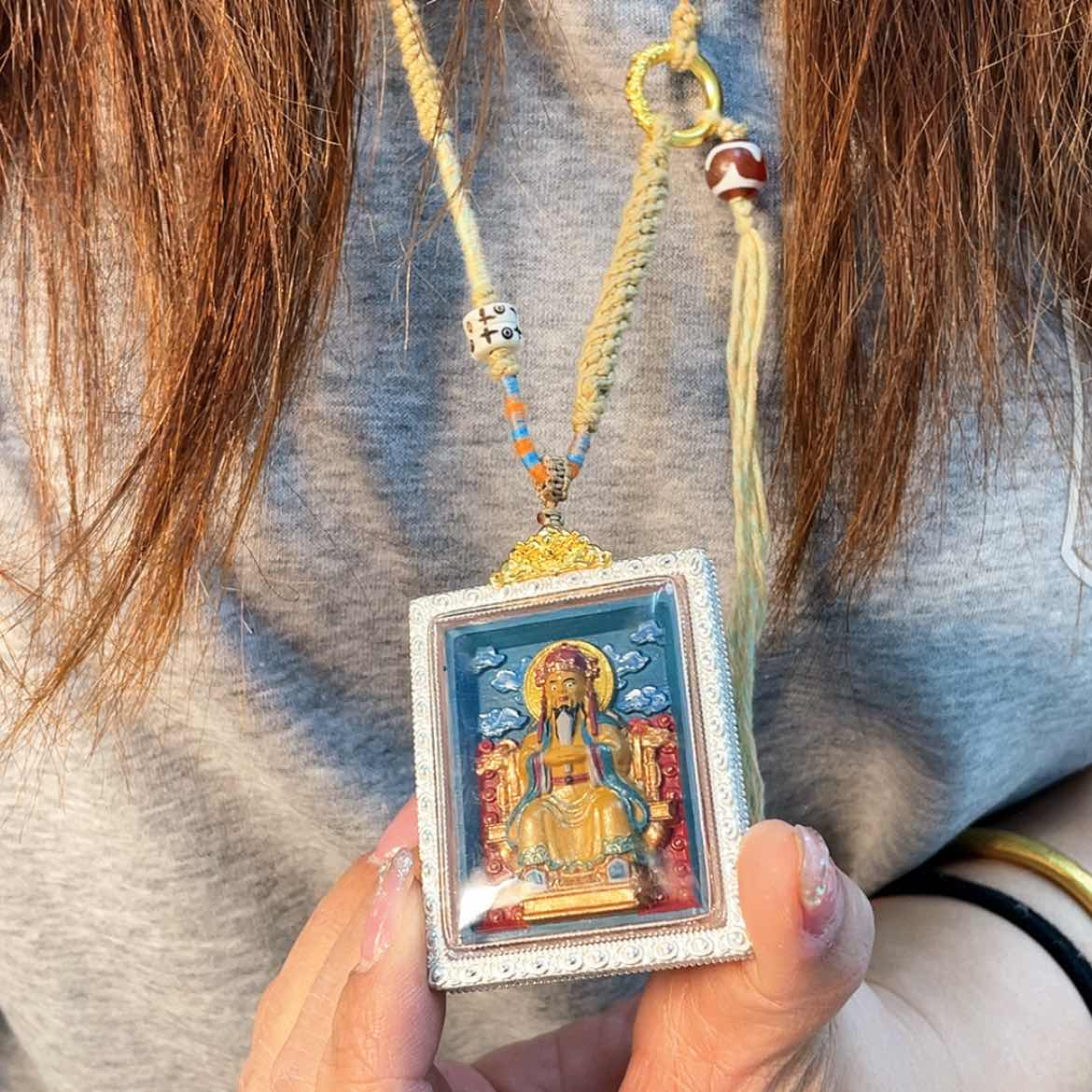 【闪购商品】吕*咩带绑绳