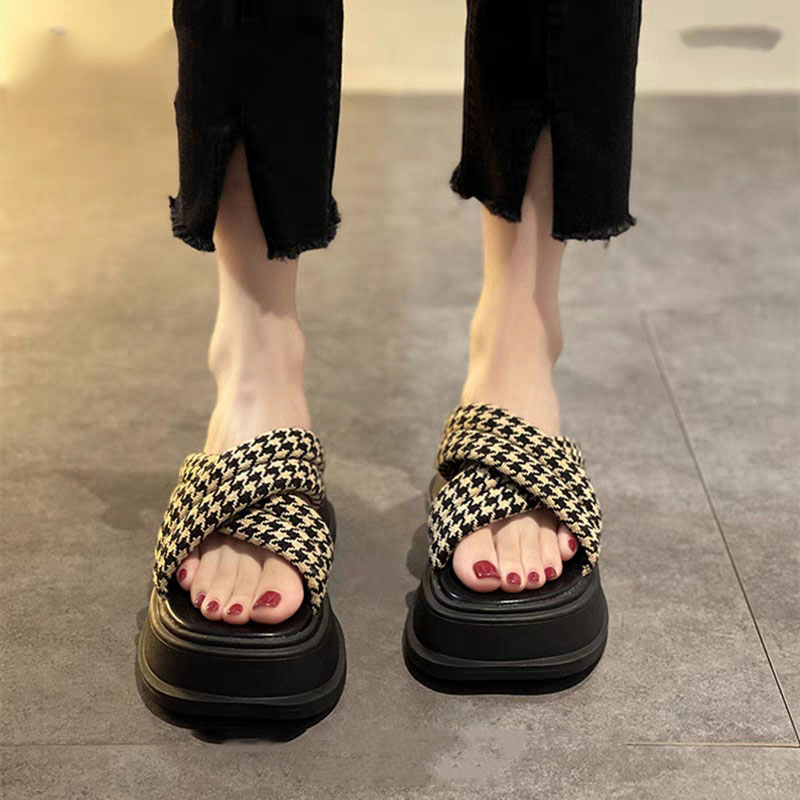 迖芺妮牌松糕厚底千鸟格拖鞋女夏季外穿2023年新款百搭网红超火交