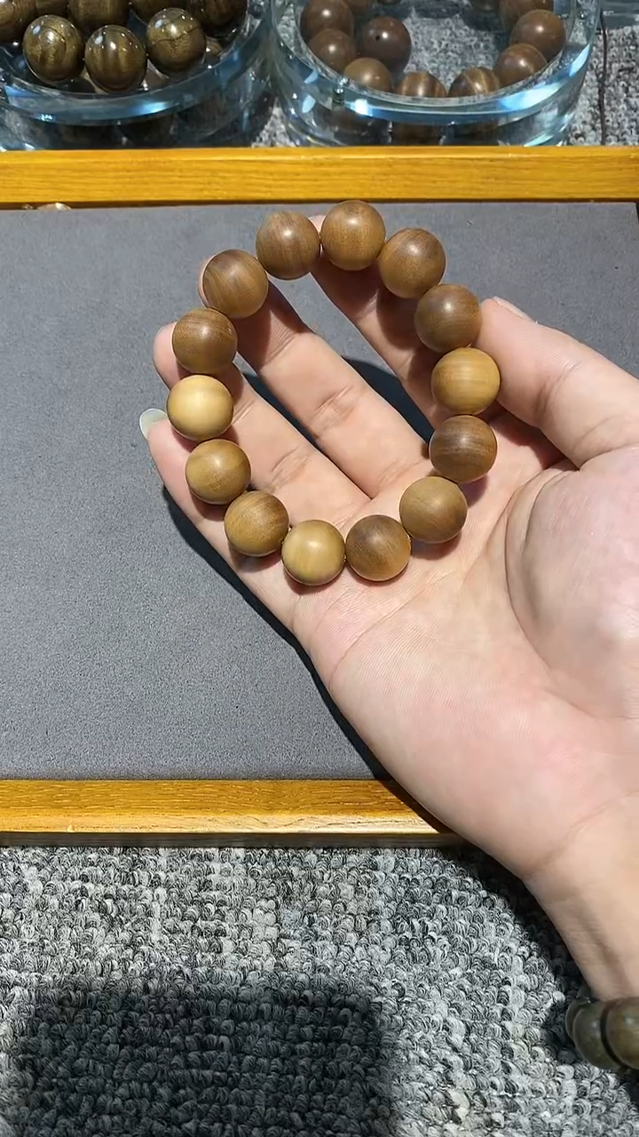 【闪购商品】檀香木手串/手链1.7檀香木