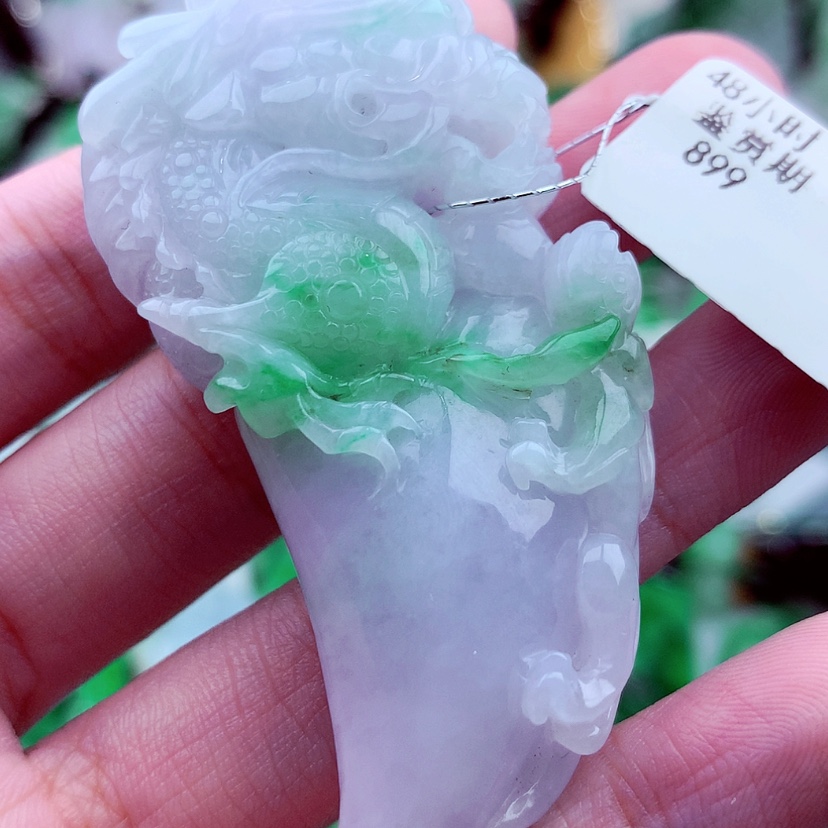 【闪购商品】翡翠挂件未镶嵌高**鹄