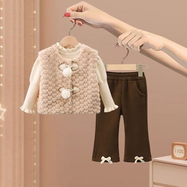 童装潮款YY女童套装秋冬装新款女宝宝洋气时髦三件套小儿童小香风