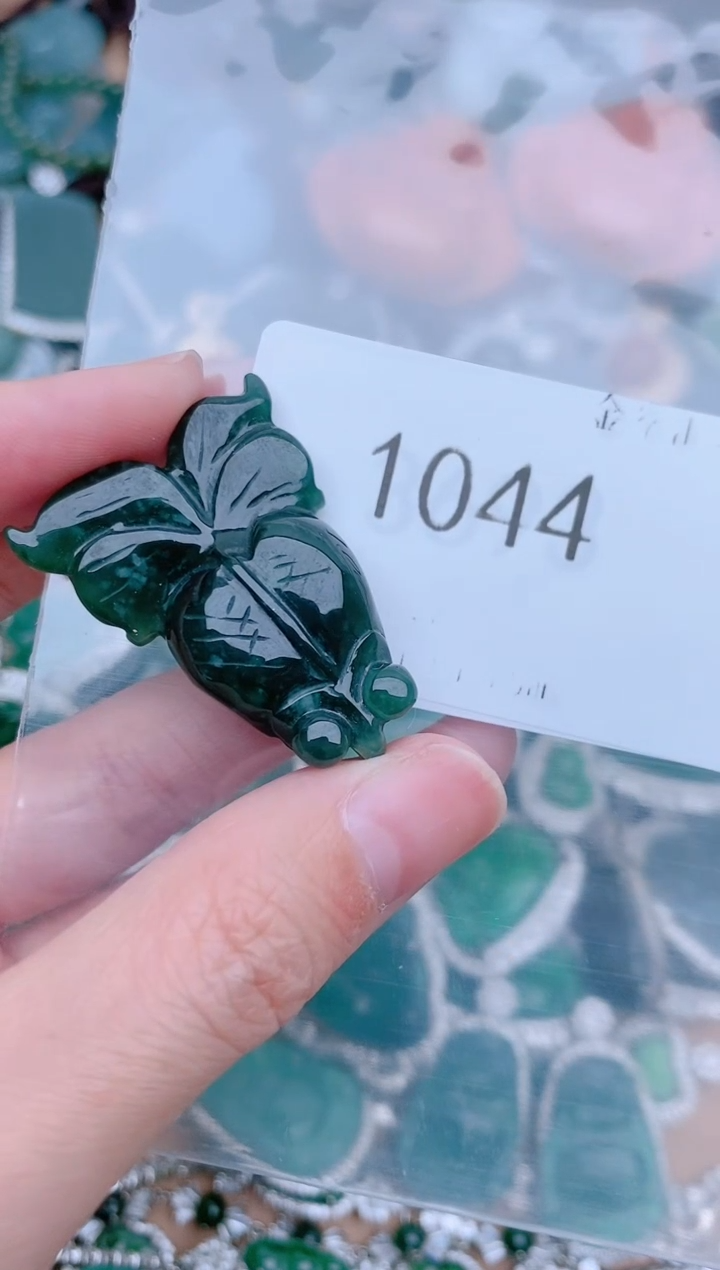 【闪购商品】翡翠颈饰未镶嵌1044