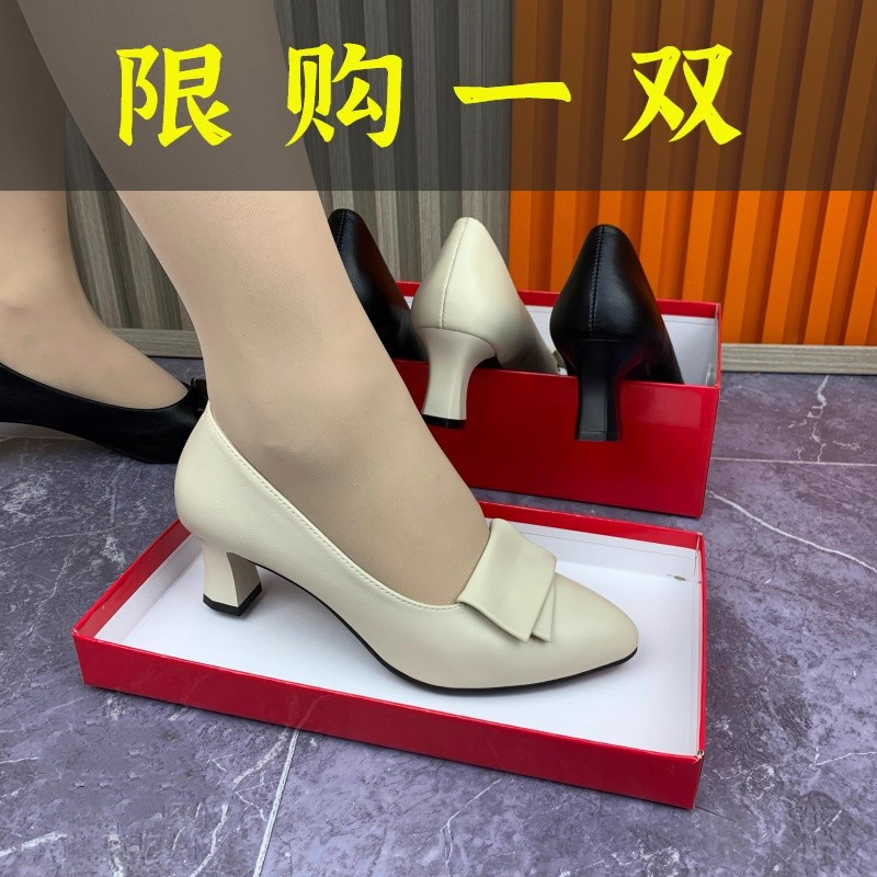 达芙妮沿荐【牛皮女士单鞋】妈妈鞋子春秋季新款中年半高跟鞋皮鞋