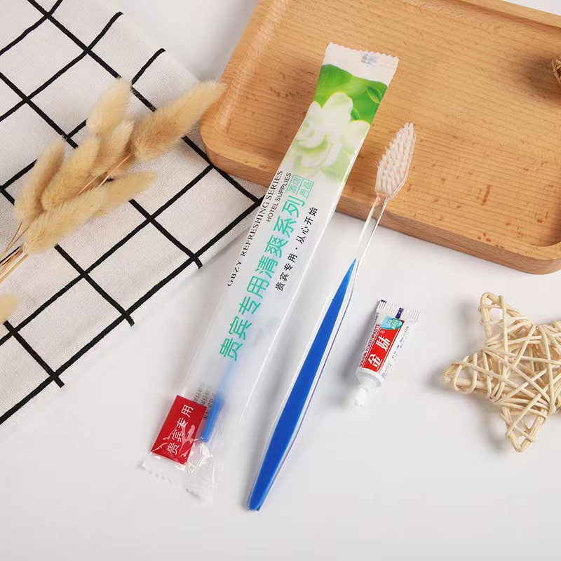 【超级浮力】 包邮 独立包装牙刷一个 一次性浴帽随机福利户外套餐