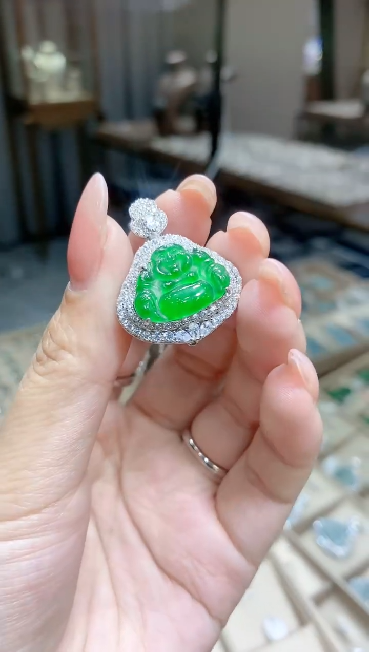 【闪购商品】翡翠颈饰未镶嵌佛公发一件