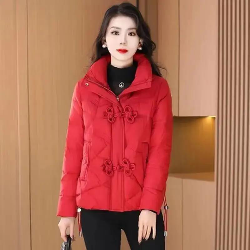 雪中飞红色盘扣短款羽绒女款2023年新款爆款冬季韩版时尚羽绒服外