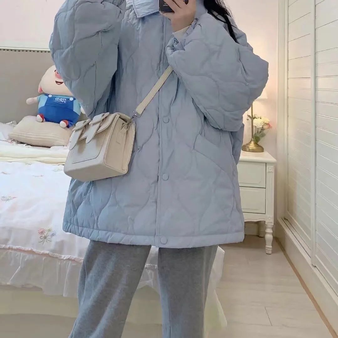 阿斯特羽绒服2023新款爆款奶蓝色翻领菱格夹外套女士女款设计感小