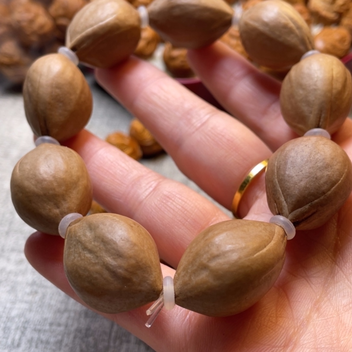 【闪购商品】橄榄核雕素串