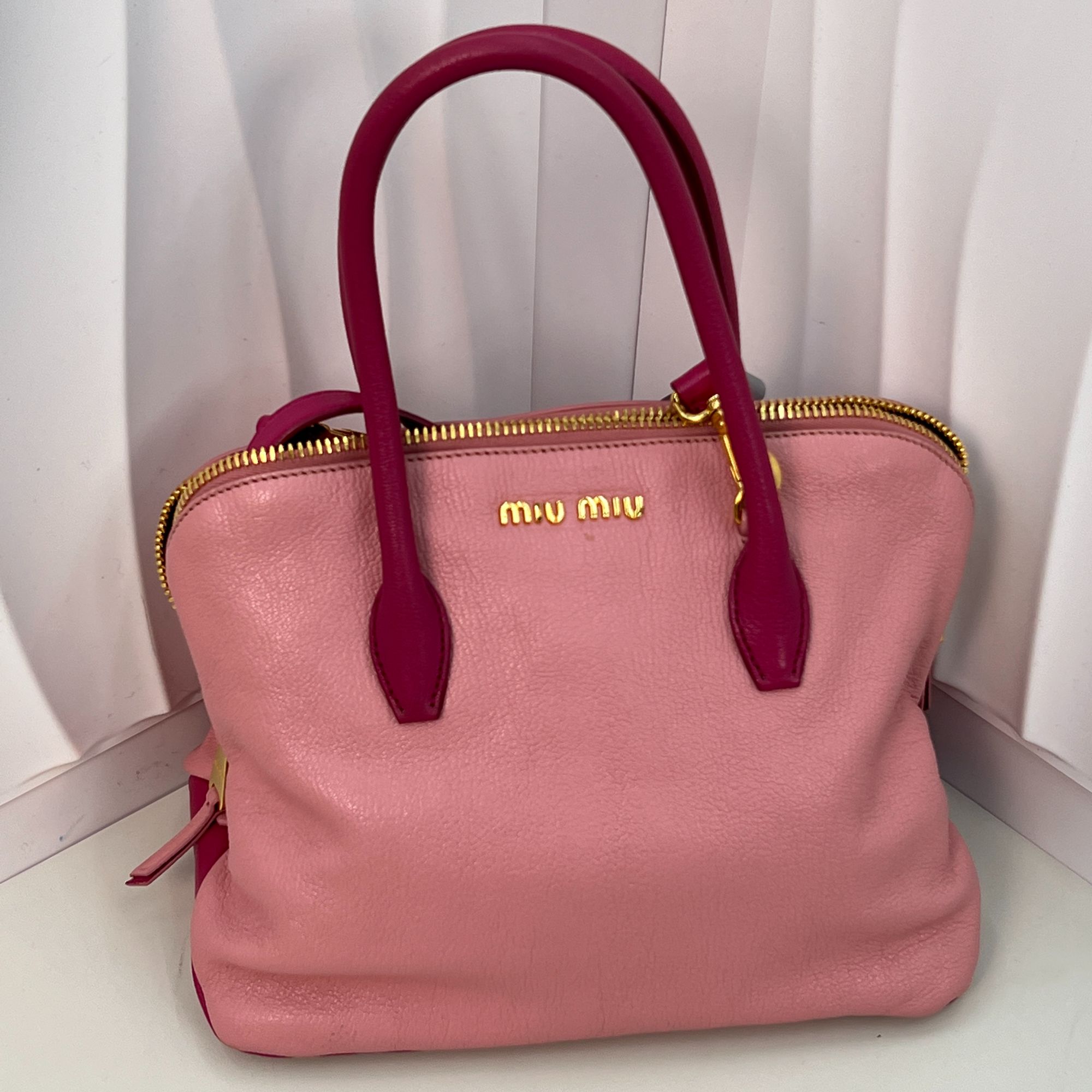 95新  【桔夕妮妮专属】Miu Miu 缪缪 粉色 牛皮 手提包