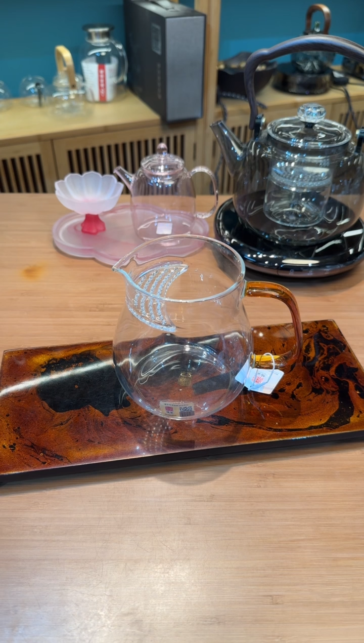 【闪购商品】1福容 伴月650琥珀