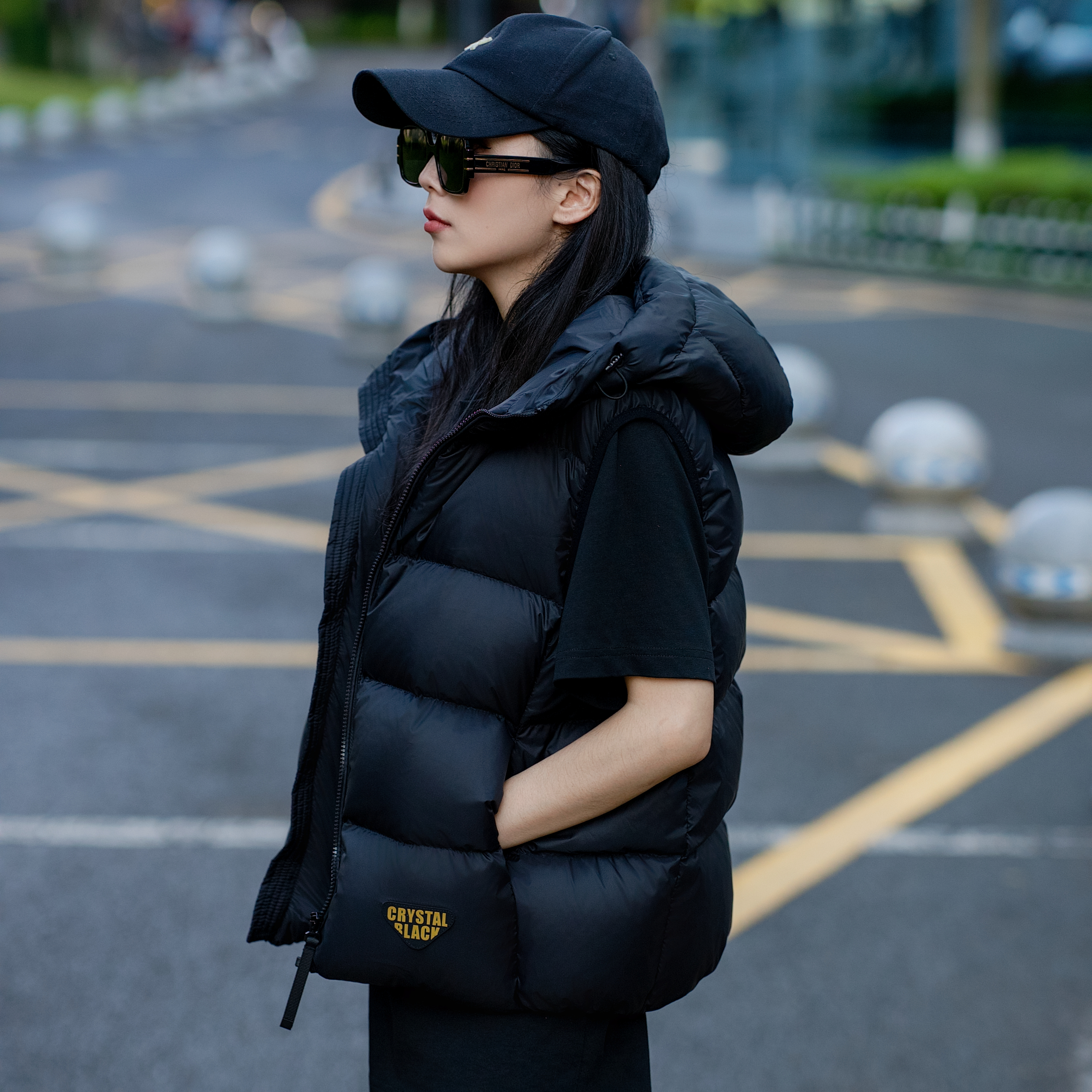 A552[马甲]黑色金标马甲轻奢高端外套 男女加厚情侣款-YXJ