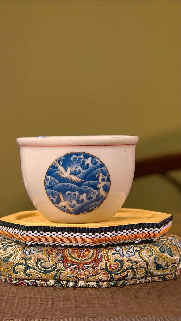 【闪购商品】瓷杯1