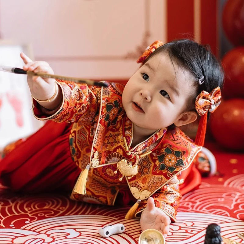 女宝宝周岁礼服抓周长袖国潮唐装公主裙秋冬婴儿百天生日满月旗袍