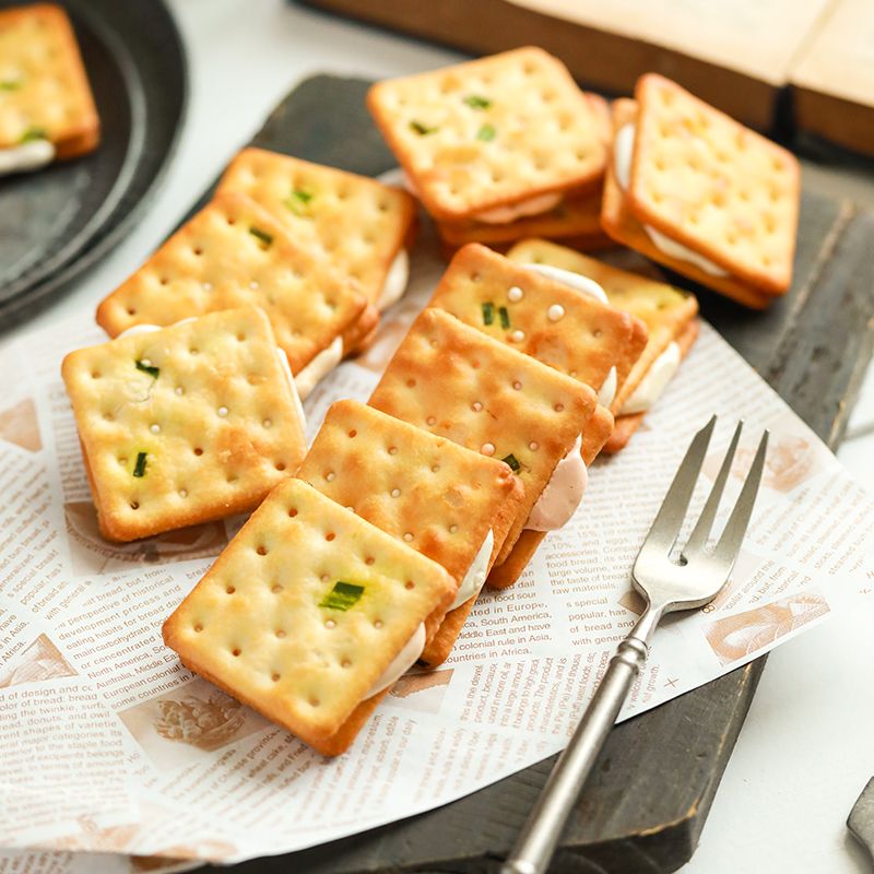 正宗台湾牛扎香葱饼干蔓越莓味牛扎饼干零食手工好吃零食香浓香脆