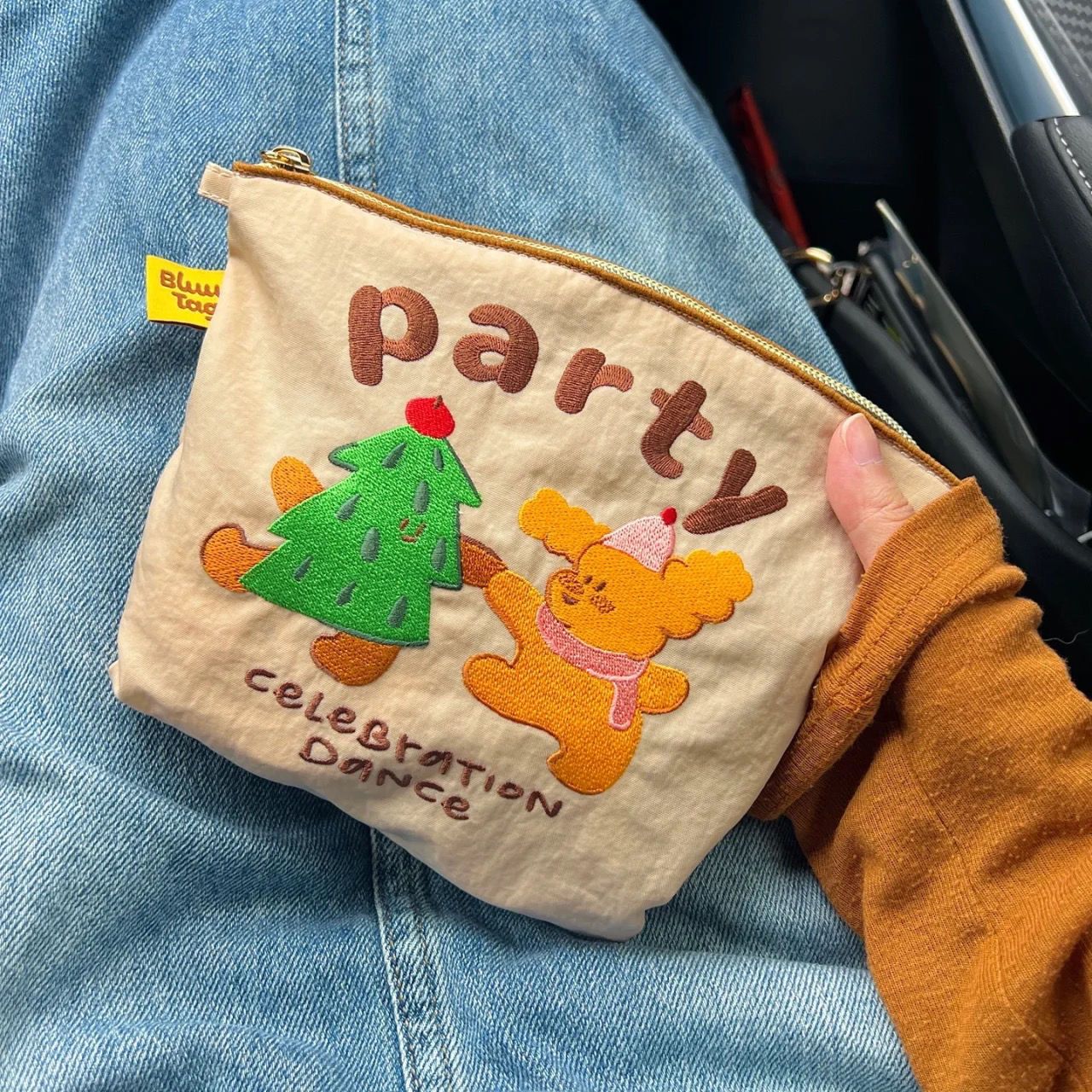 尼龙化妆包可爱插画刺绣环保布袋收纳便携大容量洗漱化妆刷手拿包