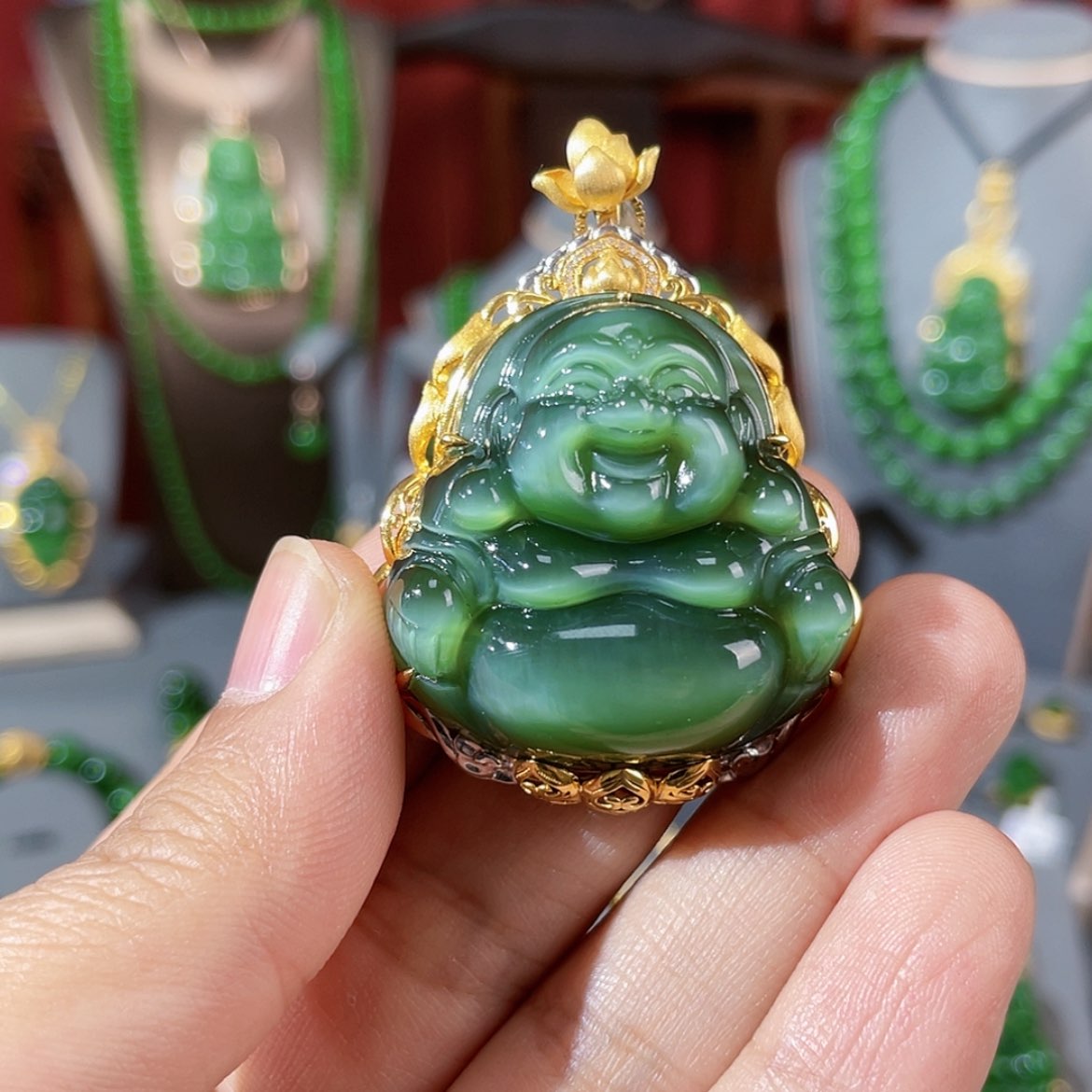 【闪购商品】和田玉（碧玉）吊坠不含链18K金镶嵌