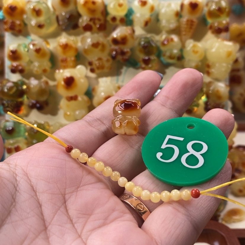 【闪购商品】琥珀颈饰未镶嵌甜*瓜